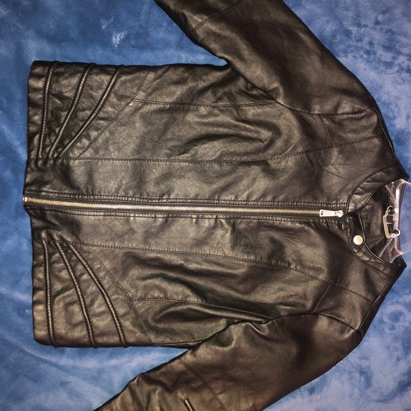 Leather jacket - Picture 8 of 8